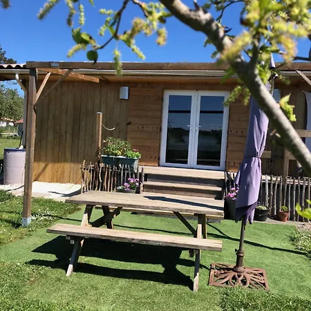 Le Colibri Des Prés Bed and breakfast