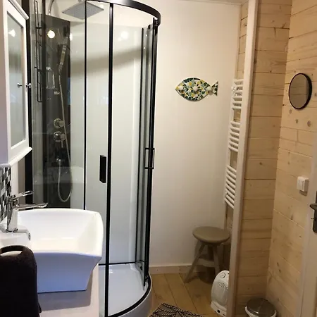 Le Colibri Des Prés Bed and breakfast 3*